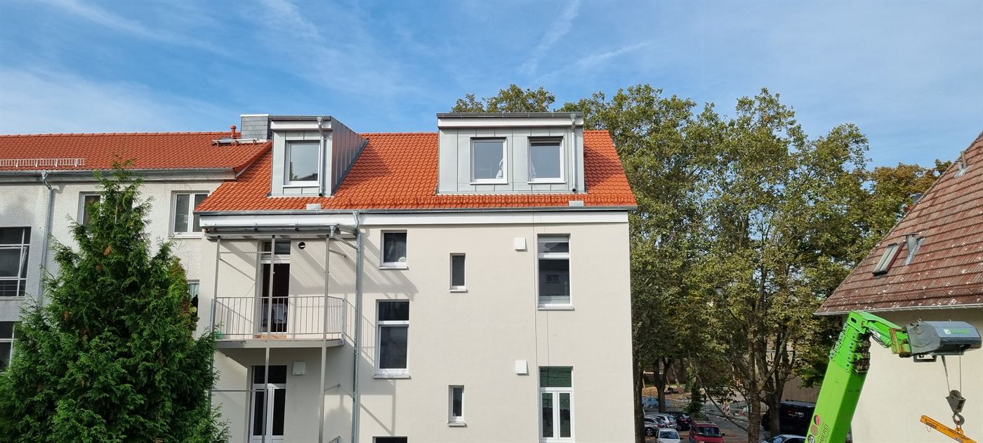 Dachgaube mit Fenster, passgenau ins Satteldach eingebaut